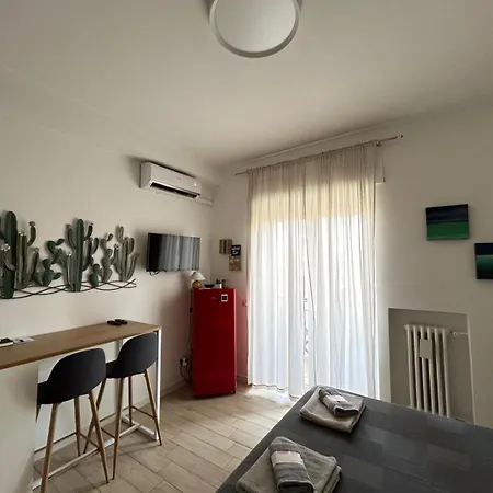Casina Mia,viale Orazio Flacco 5 Policlinico Apartmán